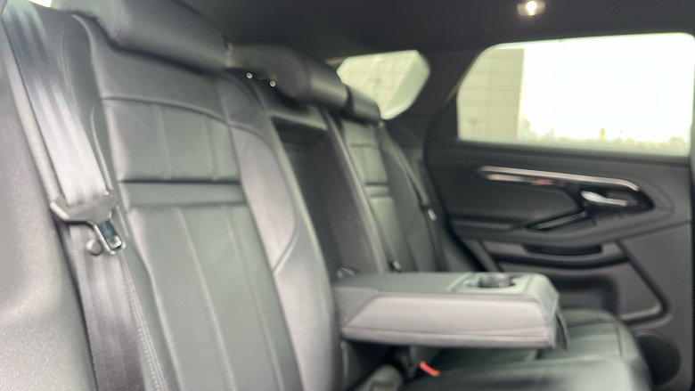 Land Rover Range Rover Evoque 1.5 P300e R-Dynamic SE 5dr Auto Hatchback